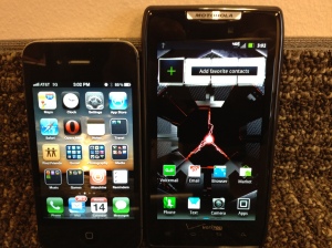 RAZR vs iPhone 4S